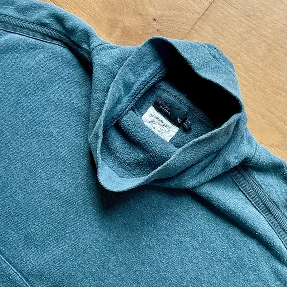 Prana Cozy Up Poncho Sweatshirt Cowl Neck Gorpcore Grey Blue Women's XS VGUC - Picture 3 of 11